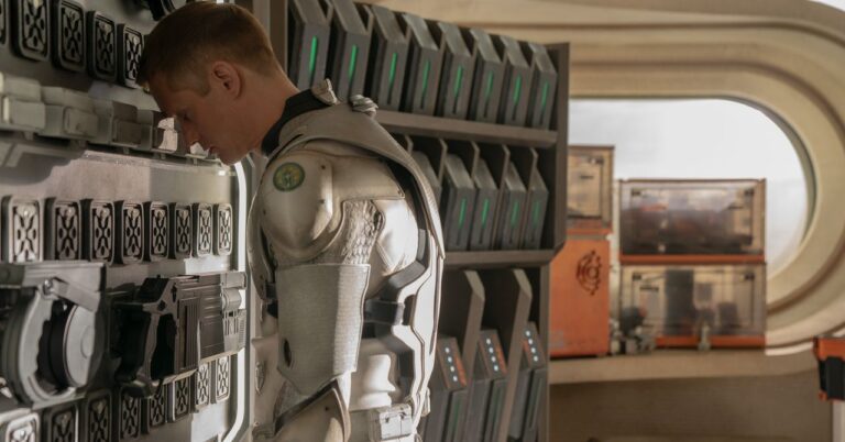 Murderbot-Misses-the-Point-culture-Murderbot_Photo_010203.jpg