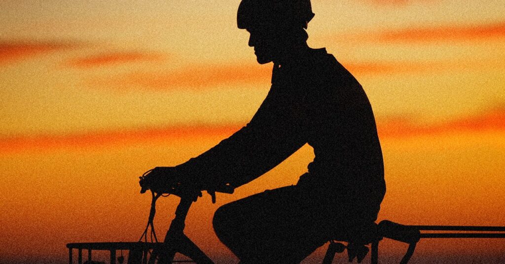 ebike-share-gear-2033886000.jpg